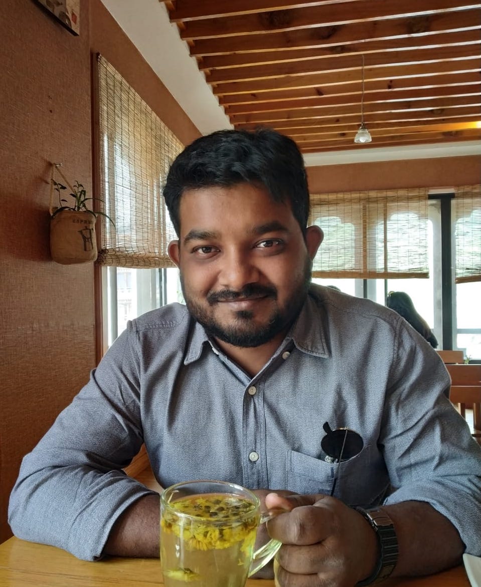 Dr Sabyasachi Das